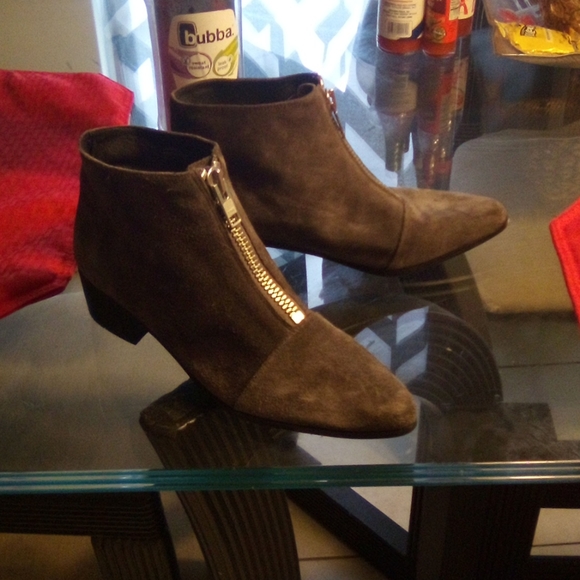Boots - Picture 2 of 2